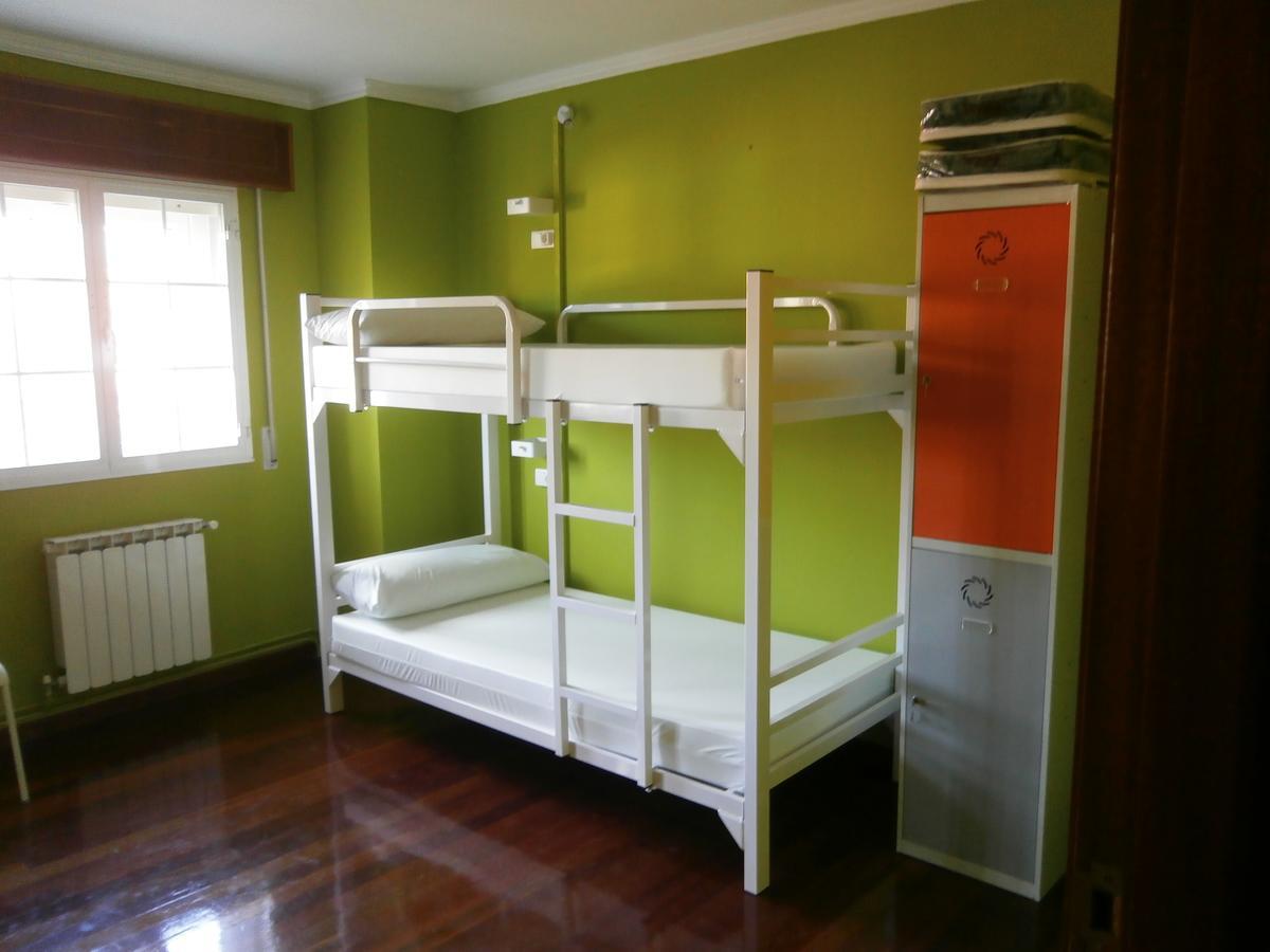A Barca De Pedra Hostel Padron Luaran gambar